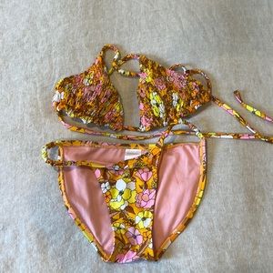 Target swim suit smalls in both top and bottom